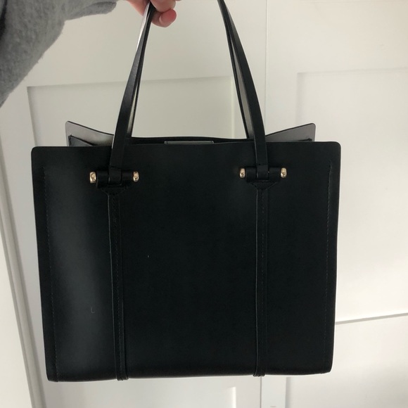 Black Kate spade purse - Picture 7 of 8